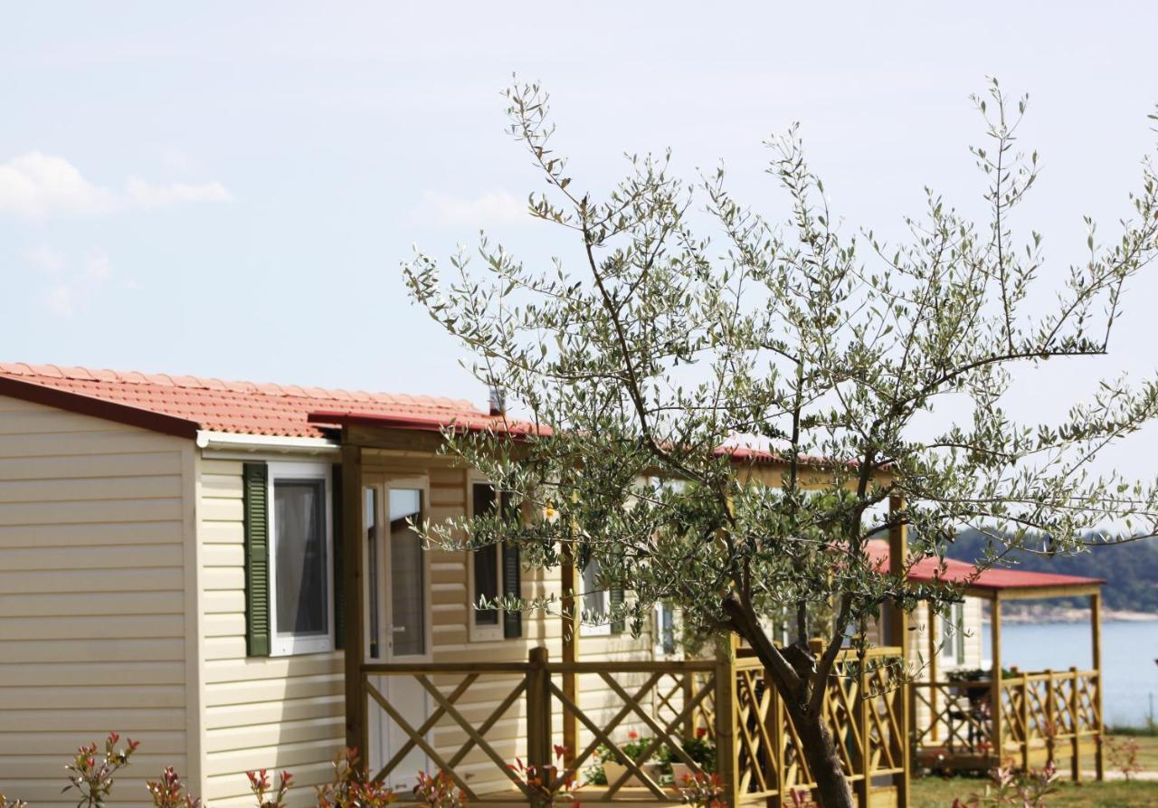 Novigrad Istria Aminess Sirena - Holiday Homes Classic חדר תמונה